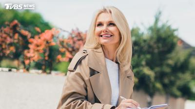 人妻魅力無法擋!4星座女婚後桃花更旺 第一名追求者多到踩破門