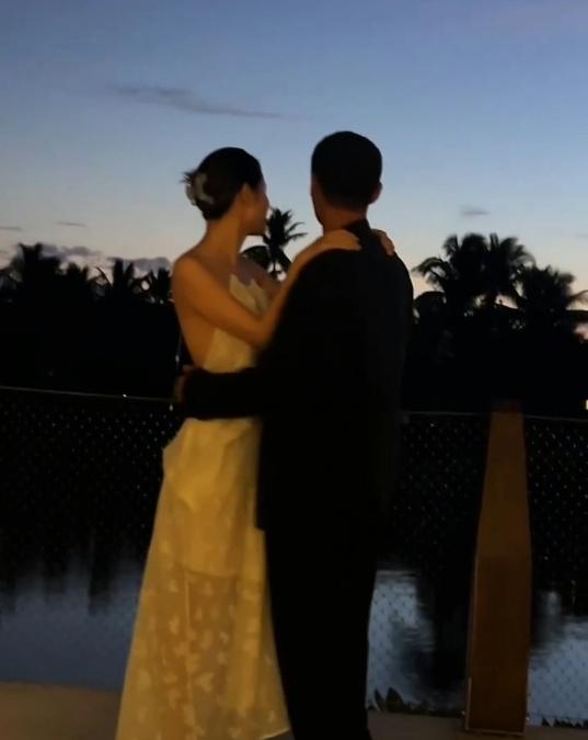 現年46歲的林峯，與年輕10歲的中國大陸模特兒張馨月結婚。（圖／翻攝自微博）