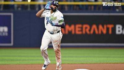 MLB季後賽/卡米內洛兩分砲炸裂! 光芒5:1領先守護者