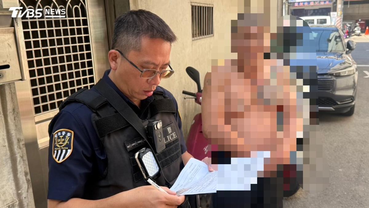 你在大聲什麼啦!阿伯月台抽菸還嗆女站員 正義哥「平偉梗」回飆被讚爆