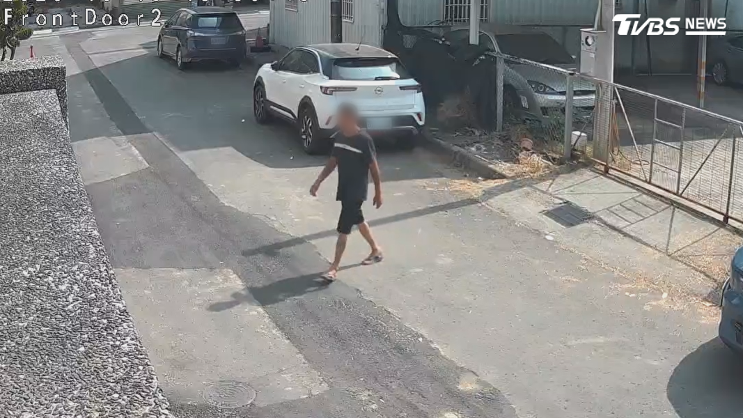 男子是當地慣竊,只是沒想到出獄沒多久又犯案,讓住戶們擔心類似狀況再度發生(圖/TVBS)