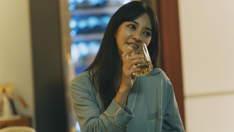 陳意涵在《郵票與舒芙蕾》是婚內失戀的妻子。(圖/時創影業提供)