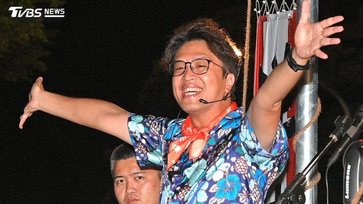 沈伯洋信民民調輾壓蔣萬安?律師示警:洋流已經偏向「造神」的感覺