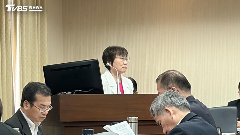 內政部長劉世芳今日出席立法院內政委員會備詢。(圖/傅乙珮攝)