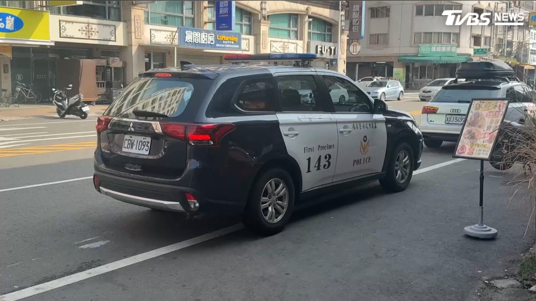 女童家長氣得報警,警方到場時吳姓男子已離開現場,當天是在超過1公里外的其他地方找到人(圖/TVBS)