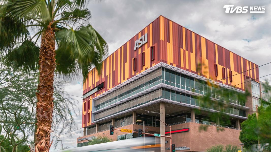 亞利桑那大學才因爆發霸凌事件,一度勒令校內兄弟會全面暫停活動。(圖/Shutterstock達志影像)