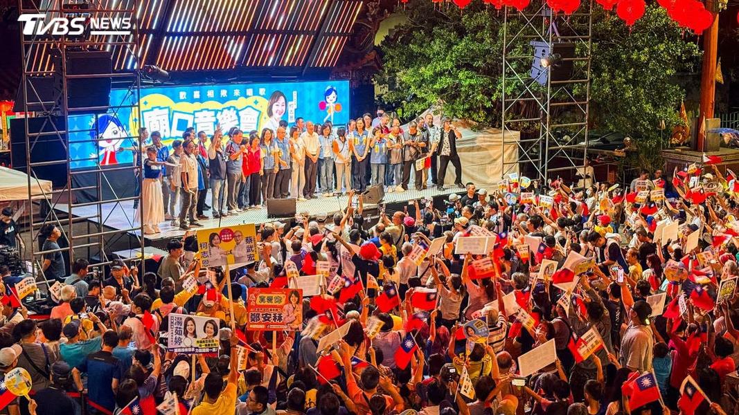 柯志恩選擇直攻被視為綠營優勢選區暨賴瑞隆本命區的小港區(圖/TVBS)