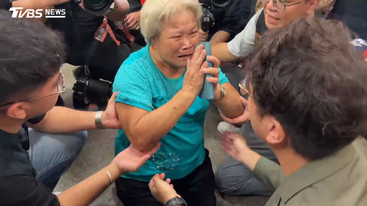 快訊/被影射「收錢下跪陳情」!社子島阿嬤不忍了 提告林杏兒誹謗