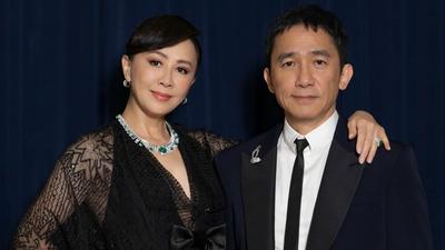 硬拉梁朝偉陪去飯局!尪反應「如坐針氈」 劉嘉玲秒後悔:不想讓他受罪