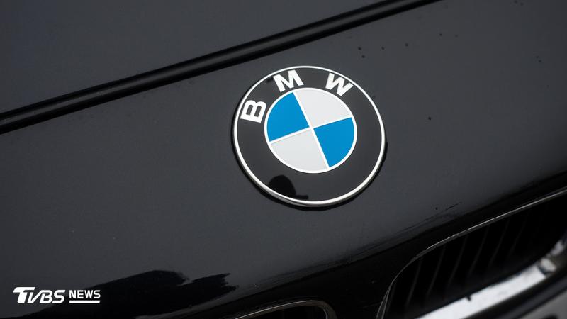 德國知名車廠BMW為降低營運成本,近期推出自願離職補償方案(圖/Shutterstock達志影像)