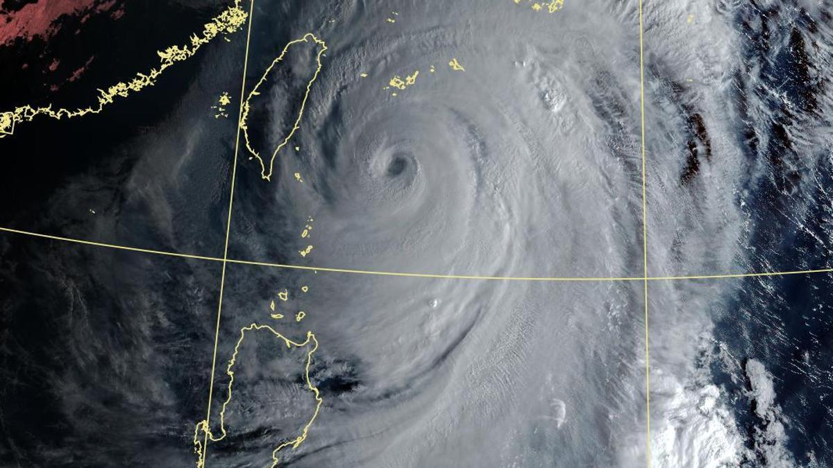 薔琵發威「進入搖滾時刻」!恐滯留打轉 風雨影響拉長