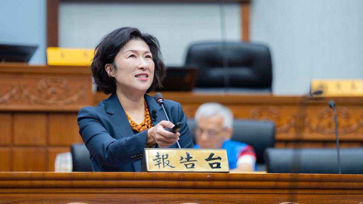 本島唯一急轉彎!台東放假饒慶鈴臉書遭灌爆 網:她很壞嘟嘟嘟