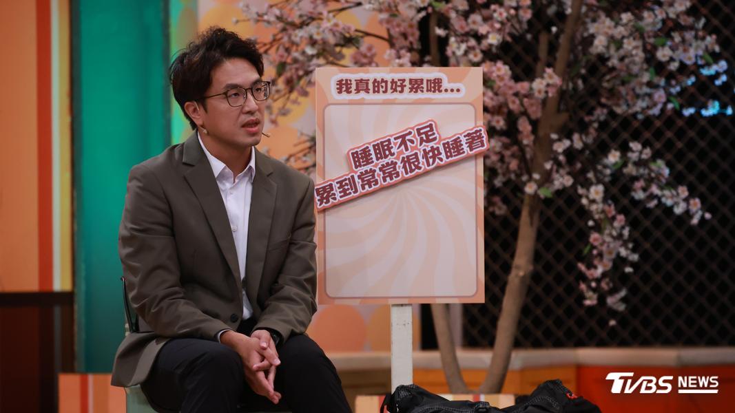 沈伯洋近期忙到睡眠不足。(圖/華子琛攝)