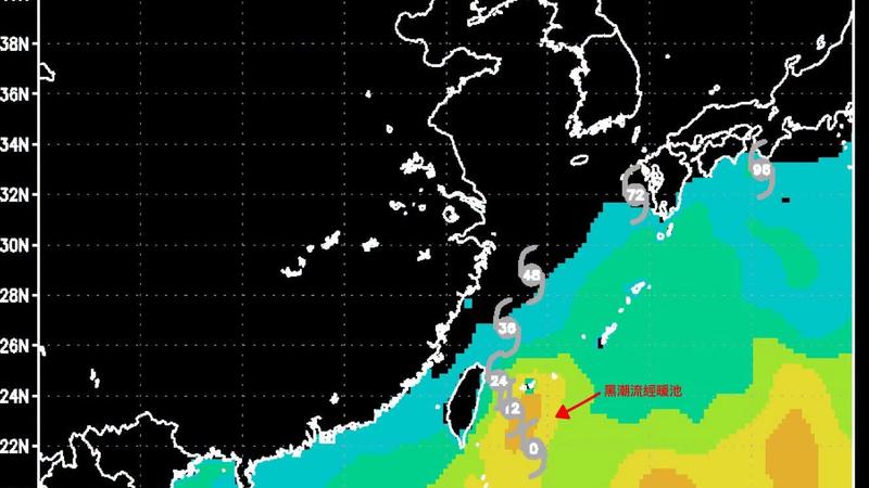 薔琵進入台灣東方黑潮暖水區後,眼牆附近對流出現「回春」現象。(圖/翻攝氣象粉專「觀氣象看天氣」)