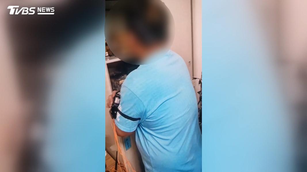 刑警遭控「綁爆裂物告誡嫌犯」影片外流!警:非事實。(圖/民眾提供)