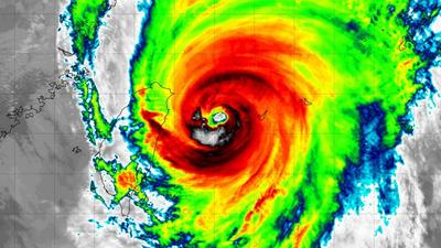 颱風/三貂角現14級強風!薔琵「近海原地打轉」 偏西移動路徑曝