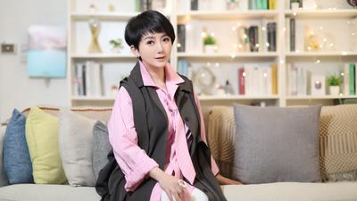 66歲玉女歌手驚爆遭5男挾持上車!不陪睡就掏槍 脫身過程曝光