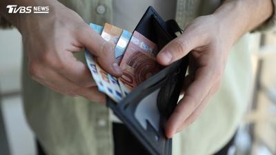 「搶買單」竟然能發財?命理師講話了:1關鍵打造吸財體質