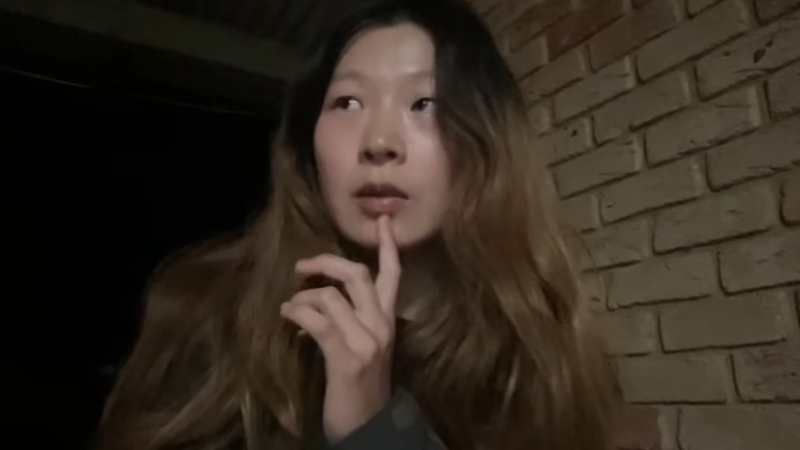 韓國旅遊YouTuber「길바닥」(GilBaDak)失聯一年後開直播向觀眾報平安。(圖/翻攝YT@gilbadak)