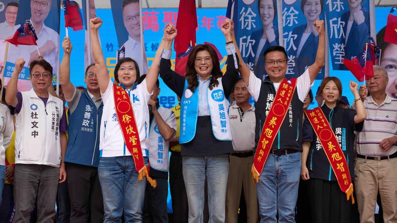 國民黨主席鄭麗文今天前往竹北站台竹北市長候選人吳旭智。(圖/國民黨提供)
