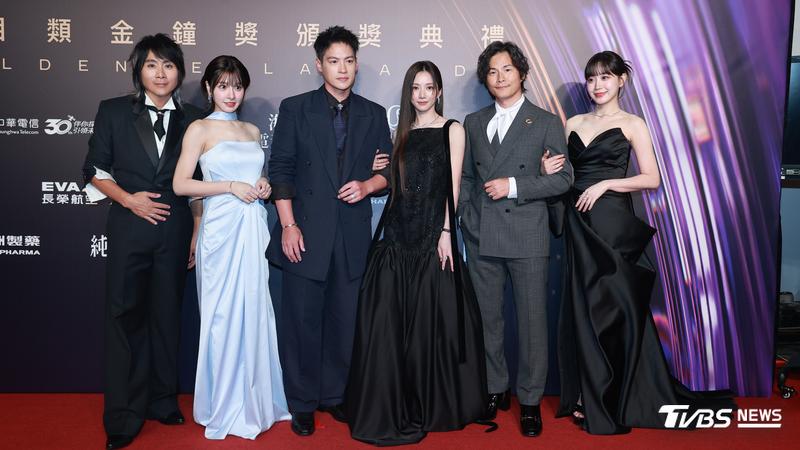 王仁甫、峮峮、許孟哲、蔡黃汝、孫協志、邊荷律登上紅毯。(圖/TVBS)