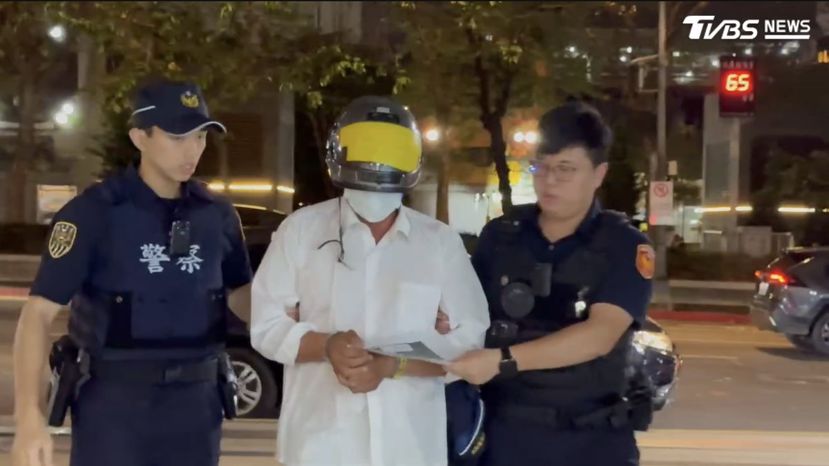 北車醉男趕不上車暴怒 持保溫瓶闖值班台攻擊副站長
