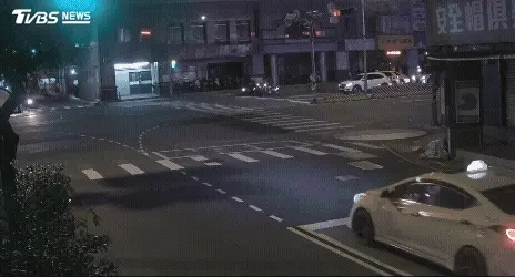 土城車禍-翻車車禍-土城計程車車禍-金城路三段車禍-延吉街車禍