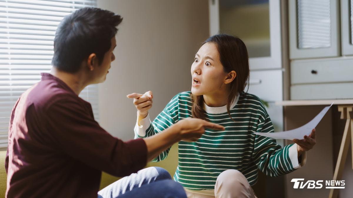 尪月薪5萬「想買4萬元手錶」!妻提議1事 網反轟:妳很自私