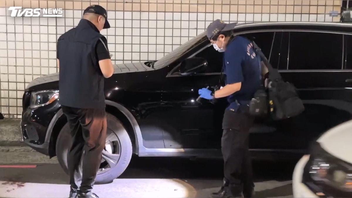 台中女遭前男友鎖定!持刀背後襲擊現任男友 雙方扭打血濺街頭