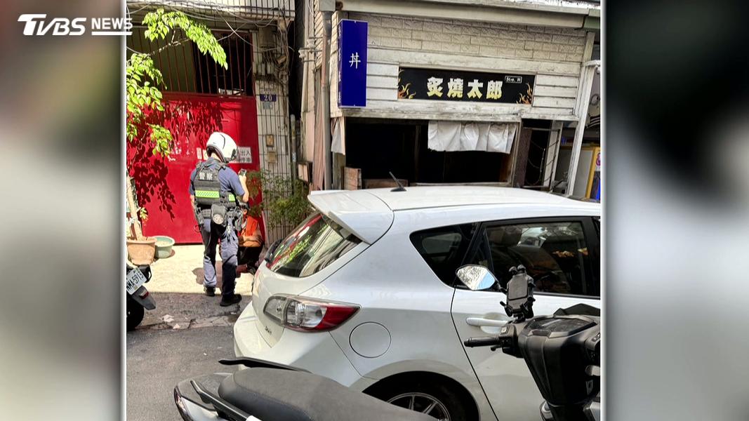 越籍男闖東海炒飯街卡住 見警「跳車狂奔」遭逮:觀光簽逾期居留。(圖/TVBS)