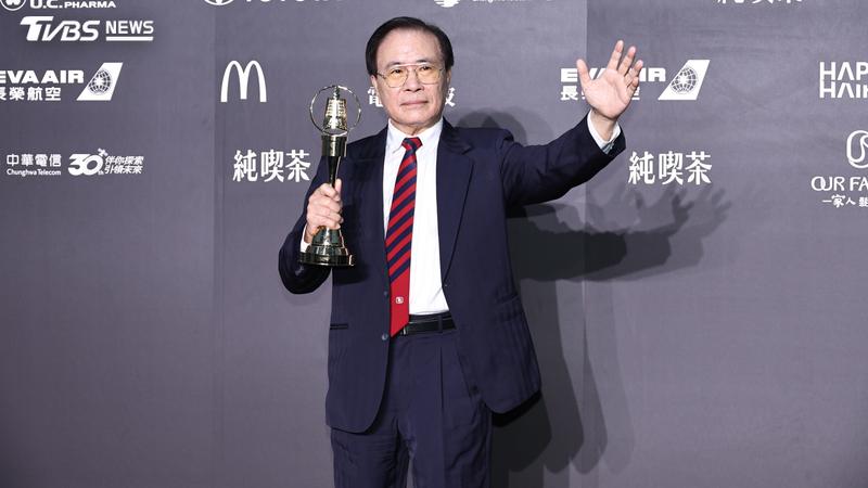 特別貢獻獎得主吳進成投身電視美術逾40年。(圖/TVBS娛樂組攝)