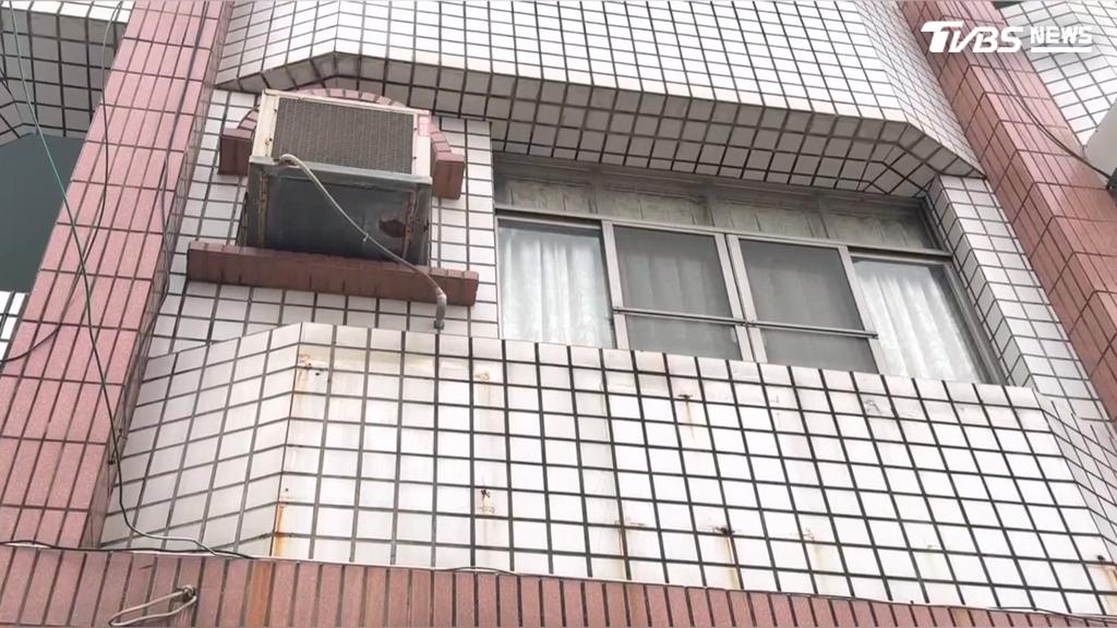 鄰居證實確有一名同名同姓、年齡相符的楊姓女子曾居住於此，且房屋早在10多年前因債務問題出售（圖／TVBS）