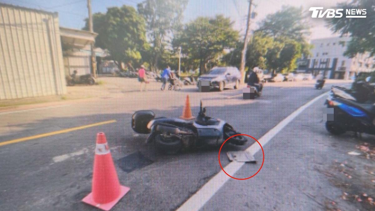 貨車掉鐵片、轎車闖紅燈 騎士分傳擊落