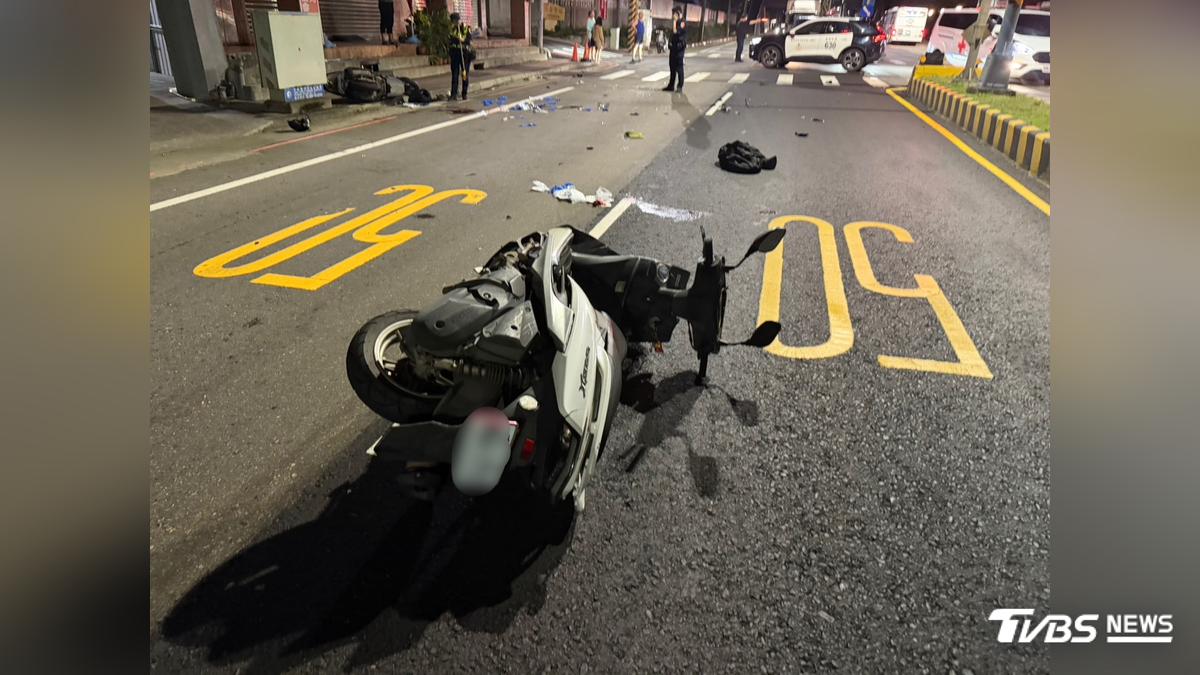 八里暗夜奪命車禍!2機車路口猛撞 44歲直行男騎士傷重不治