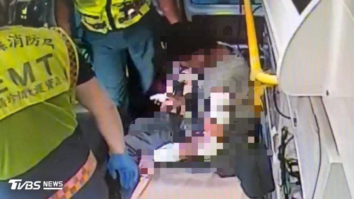 國道上爆口角「駕駛持刀狂刺」 男子滿身血遭丟包彰化路段