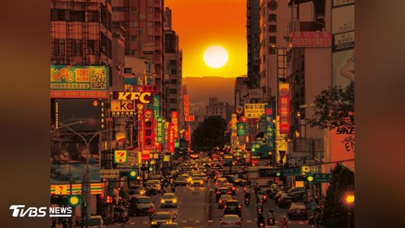 公益路商圈。(圖/台中觀光旅遊網提供)