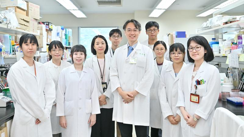 北榮、陽明交大團隊在台灣首度發現帶有新型抗藥性的肺炎克雷伯氏細菌(圖/醫院提供)
