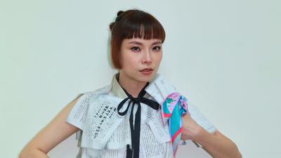 剛為沈伯洋獻唱!金曲歌后慘遭斷崖式離婚 住頂加6樓近況曝光