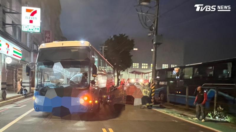新北市三峽區昨(28)日下午5時許發生一起死亡車禍。(圖/TVBS)