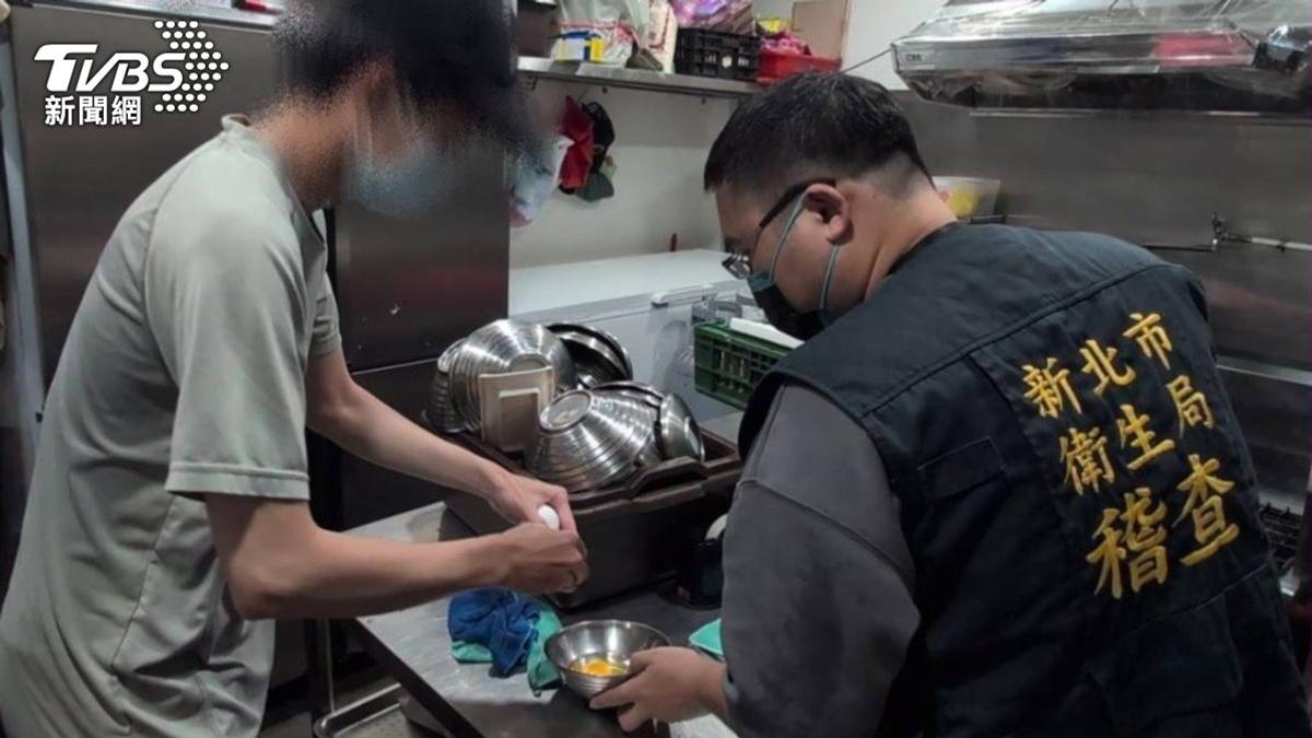 讓客吃隔夜蒸烤蛋害集體中毒!新北清六食堂2店長涉食安法起訴