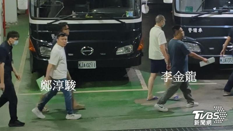 新北市土城分局頂埔派出所警員李金龍、扮演詐團白手套的餐飲大亨鄭淳駿羈押禁見。(資料圖/陳冠宇攝)