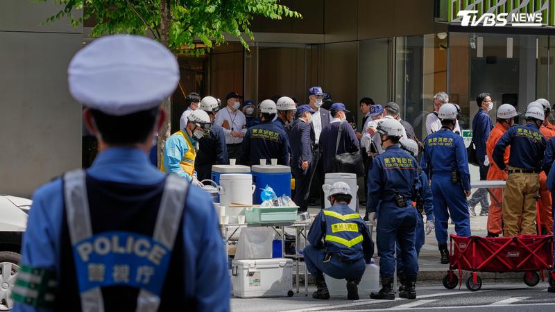 日本東京都警視廳29日宣布逮捕一名24歲中國籍男留學生,其涉嫌於今年5月在銀座地區的商場噴灑辣椒素,造成30人身體不適。(圖/達志影像美聯社)