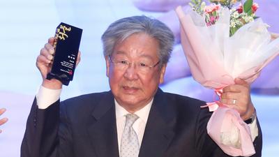 崔佛岩辭世!傳奇演藝人生回顧:繼李順載、安聖基後再失國民影帝