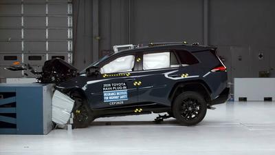 RAV4安全測試落榜!1項目未達標 Nissan Kicks奪2026安全首選