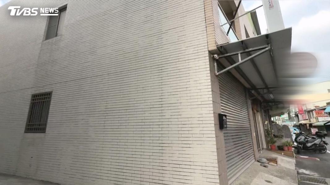 鄰居透露,案發前曾目睹井女在李嫌經營的徵信社門口崩潰大哭,當時看起來非常生氣(圖/TVBS)