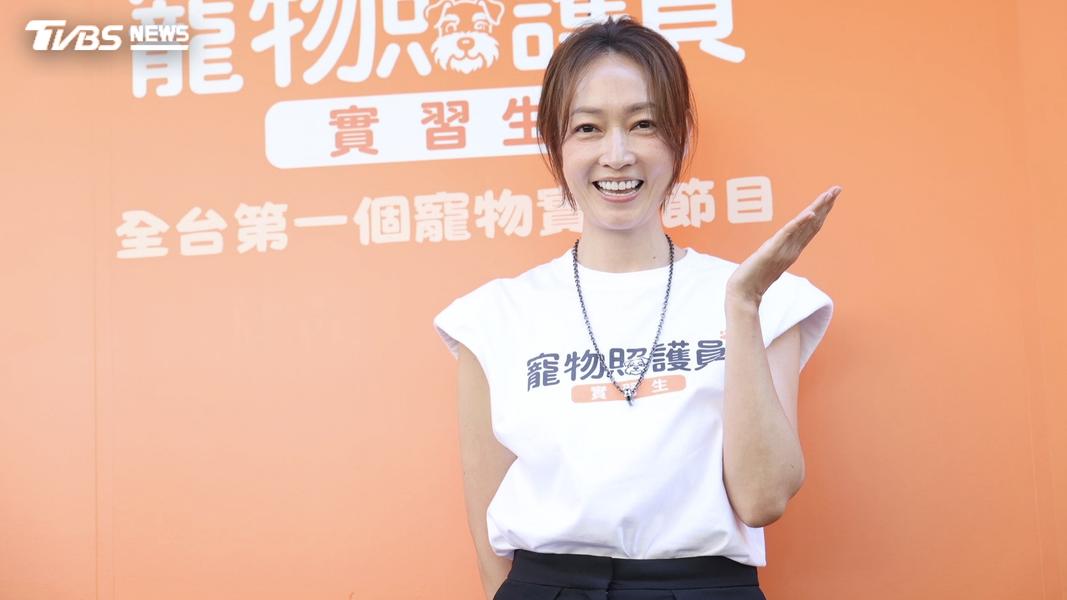 潘慧如在墾丁租得度假宅遭颱風襲擊。(圖/張哲鳴攝)