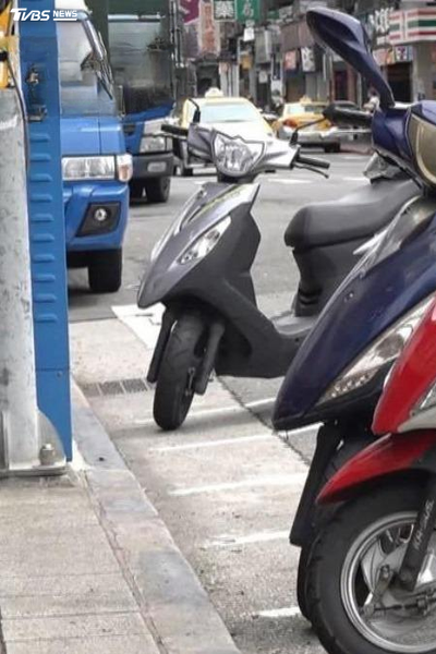 機車停路邊格被拖吊!他驚見「1陷阱」傻眼了 慘噴825元贖車
