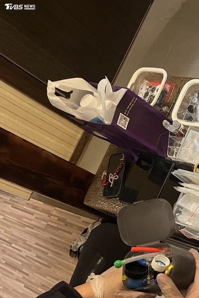 新北摩鐵驚見「製毒工廠」!男製60顆毒煙彈 警攻堅逮人