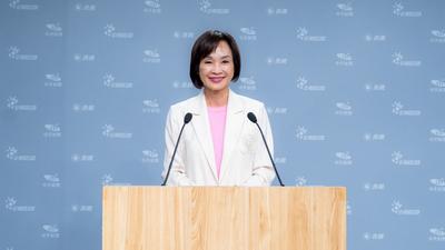 辯論脫稿真相曝!柯志恩被指苛刻反批:因賴瑞隆問A答ㄅㄆㄇ