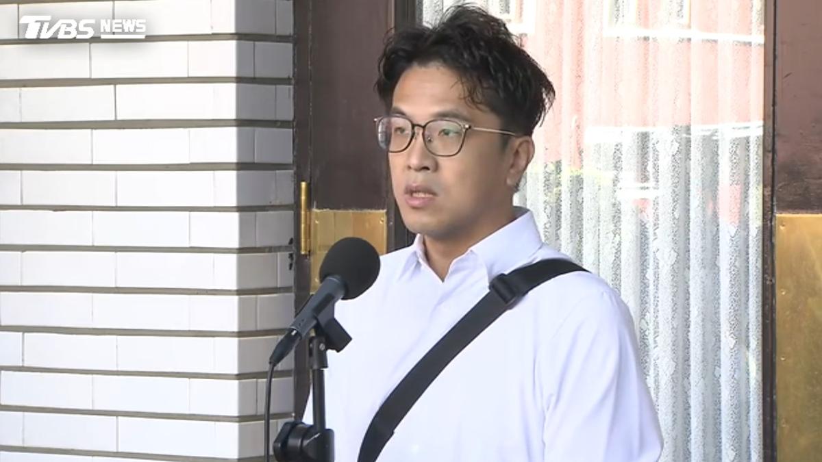 沈伯洋遭AI偽聲抹黑「收軍購回扣」 49歲男10萬交保限制出境